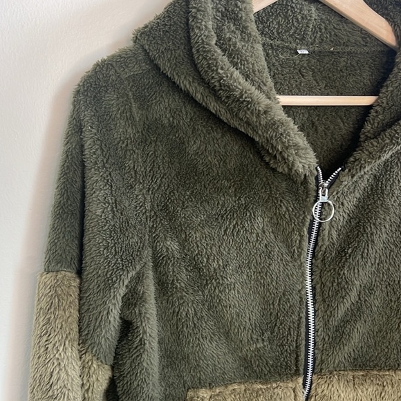 OLIVE GREEN TEDDY BEAR ZIP UP HOODED JACKET WITH POCKETS - Picture 3 of 11